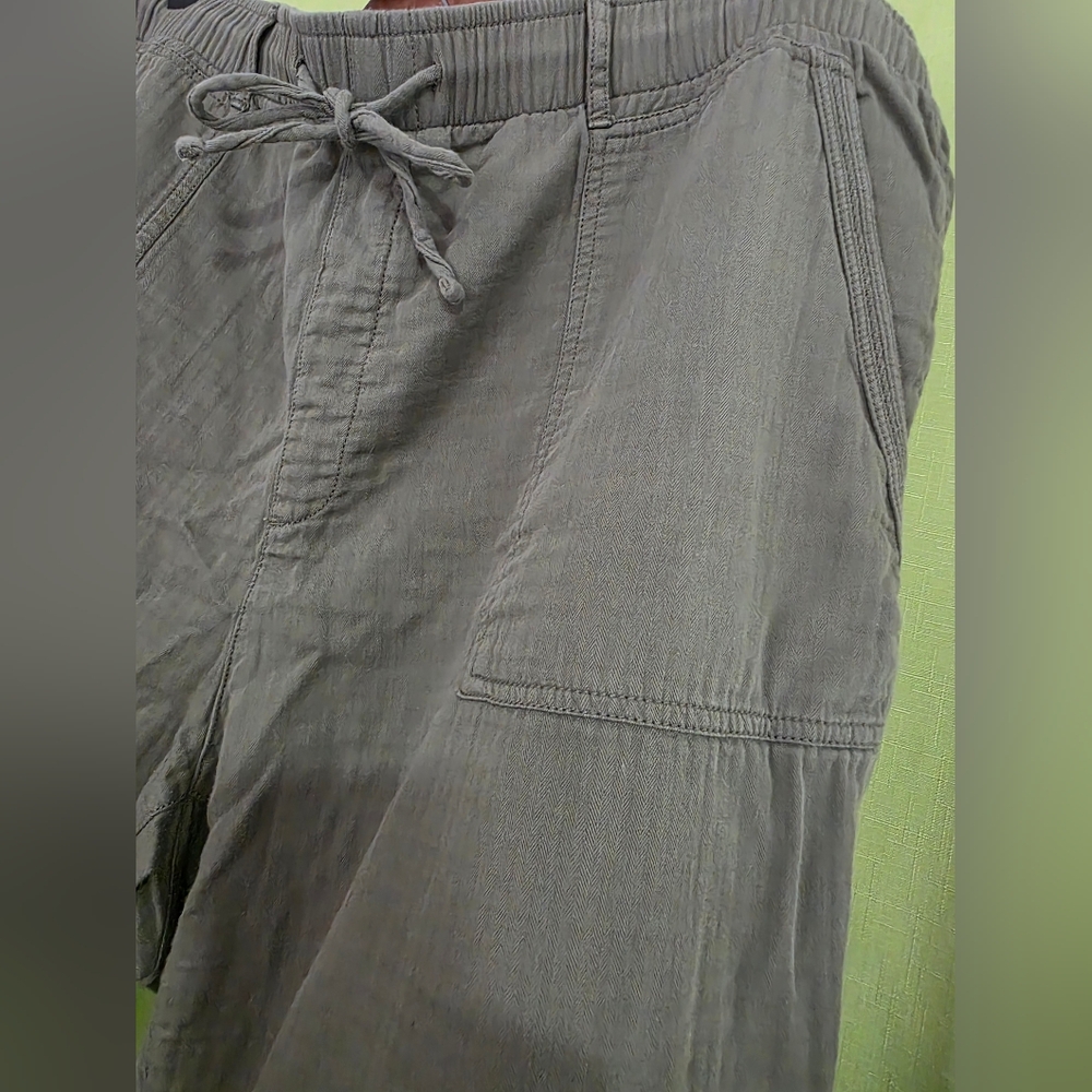 Old Navy Women's Linen Pants - Olive Green - Picture 4 of 11